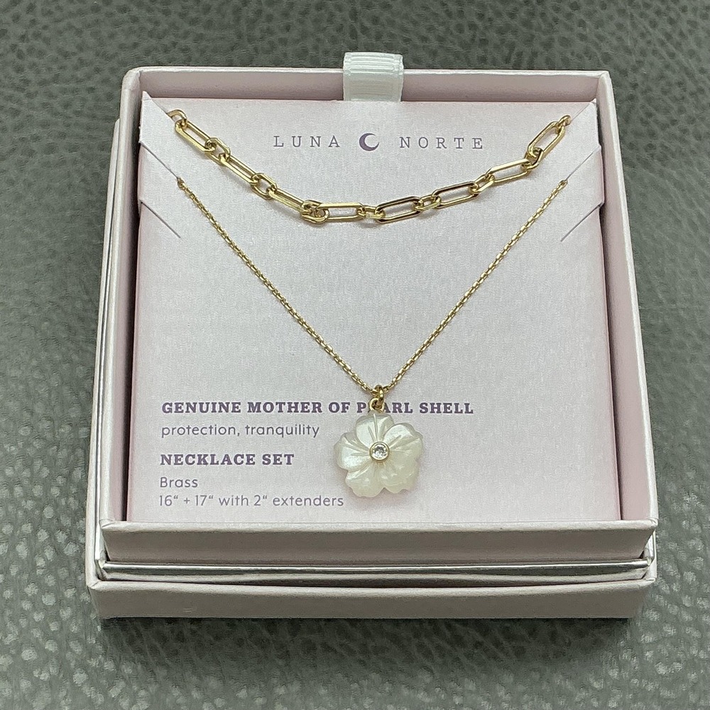 Luna Norte Necklace Gold Tone Mother Of Pearl Flower Layered Set 16 17 In
